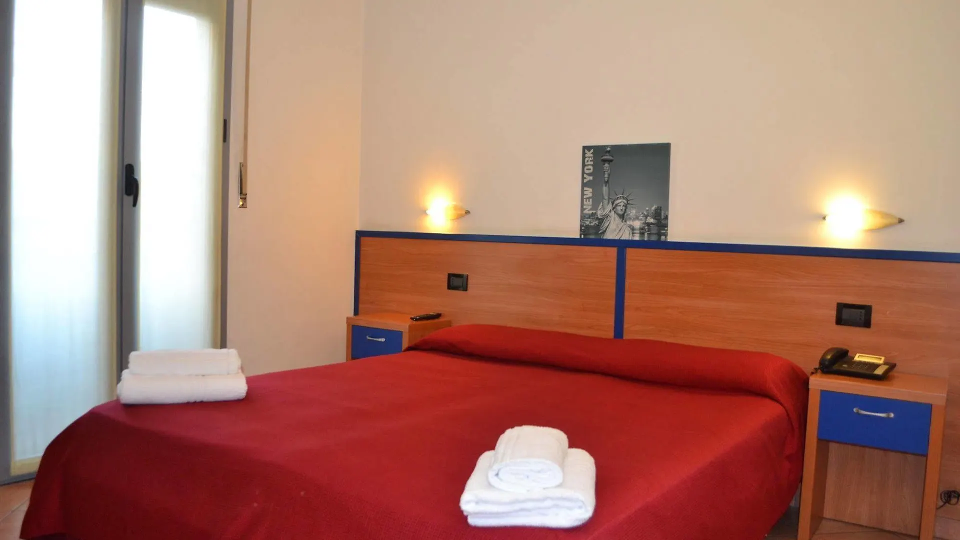 Hotel Iride Stazione Lambrate Citta Studi Милан 2*,  Италия